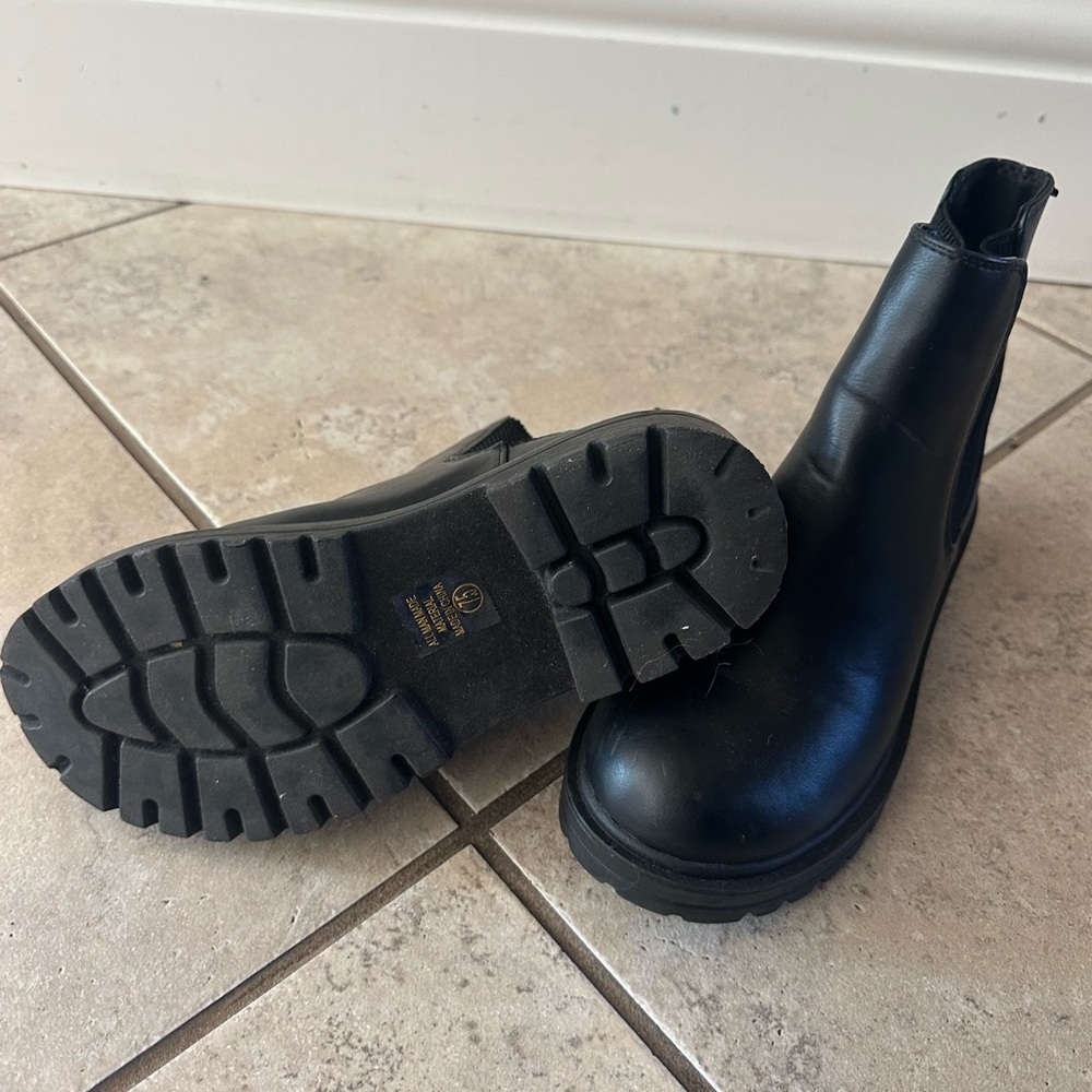 Black Leather Ankle Boots - Picture 3 of 3